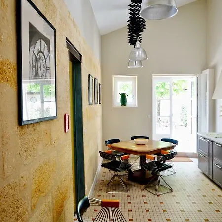 Bacchus Bourg-sur-Gironde